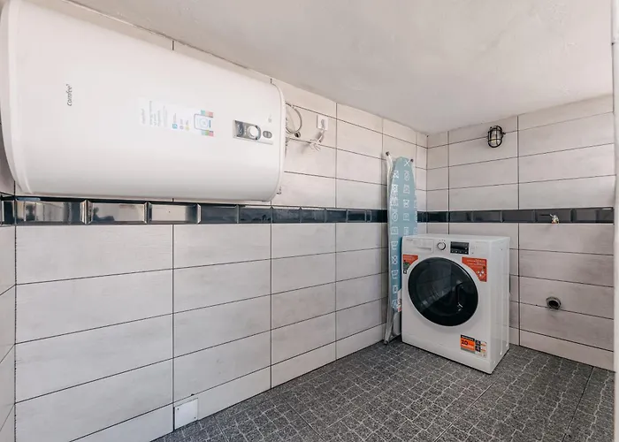 Stylish 1 Bed Flat Διαμέρισμα *