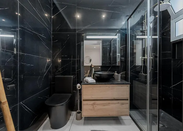 Stylish 1 Bed Flat *