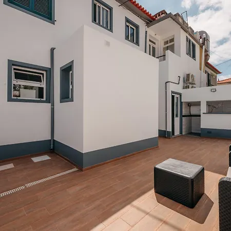 Stylish 1 Bed Flat Апартаменты Фуншал